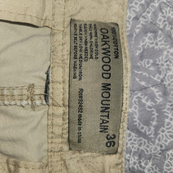 2 pairs men's shorts - Picture 8 of 9